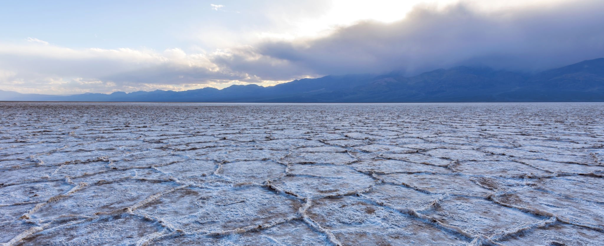 FORMACIÓN Y GESTIÓN DE COSTRAS SALINAS EN RELAVES MINEROS