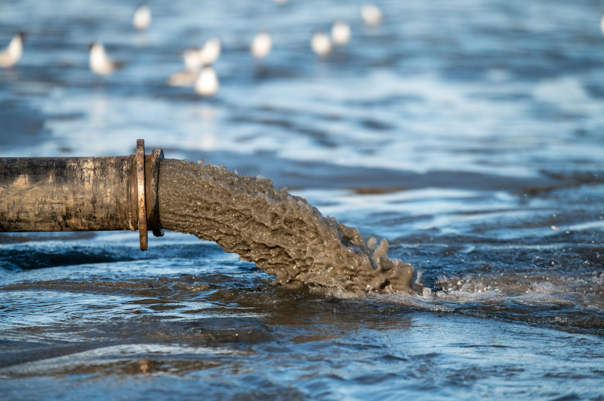 SISTEMAS DE BOMBEO Y ESTRATEGIAS DE TRANSPORTE DE RELAVES